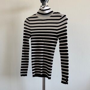 White House Black Market Turtleneck